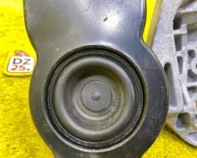 Подушка двигателя NISSAN