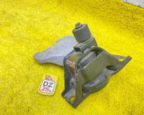 Подушка двигателя NISSAN