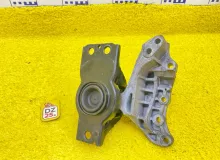 Подушка двигателя NISSAN SERENA 2016/Цвет XAM 112105TA0A GFNC27 MR20DD, передняя правая