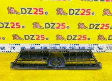 Решетка радиатора TOYOTA HILUX SURF 2003/Цвет 1D4 5311135590 VZN215W 5VZFE, передняя