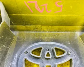 Решетка радиатора TOYOTA