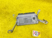 Блок управления двс TOYOTA WISH 2012/Цвет 070 8966168240 ZGE20W 2ZRFAE, передний