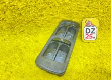 Блок управления стеклоподъемниками PORSCHE CAYENNE 2006 95561315601 955 M02.2Y, передний правый