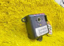 Сервопривод заслонок печки HUMMER H3 2006 10397365 LLR, передний
