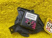Сервопривод заслонок печки HUMMER H3 2006 10397102 LLR, передний