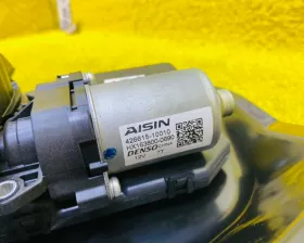 Доводчик двери NISSAN