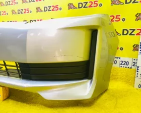Бампер TOYOTA
