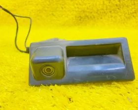 Камера заднего вида VAG