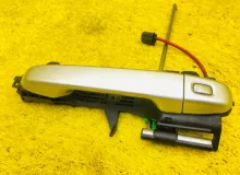 Ручка двери внешняя TOYOTA NOAH 2014/Цвет 1F7 6920428040 ZWR80G 2ZRFXE, задняя левая