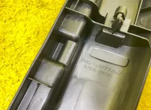 Пластик замка багажника TOYOTA NOAH 2014/Цвет 202 6793528100C0 ZRR85W 3ZRFAE, задний
