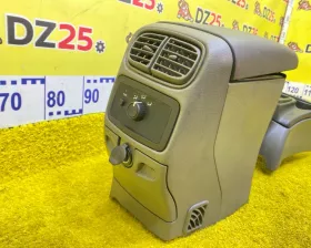 Бардачок между сиденьями CHEVROLET/GMC/GENERAL MOTORS/BUICK