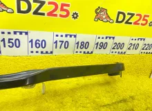 Планка под фары TOYOTA LAND CRUISER 1999 5390360040 UZJ100W 2UZFE, передняя Планка под фары TOYOTA LAND CRUISER 1999 5390360040 UZJ100W 2UZFE, передняя