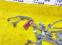 Коса двс TOYOTA NOAH 2014/Цвет 202 8212128B40 ZRR85W 3ZRFAE, передняя