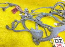 Коса двс TOYOTA NOAH 2014/Цвет 202 8212128B40 ZRR85W 3ZRFAE, передняя