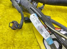 Коса двс TOYOTA NOAH 2014/Цвет 202 8212128B40 ZRR85W 3ZRFAE, передняя