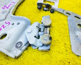 Ролик раздвижной двери NISSAN