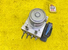 Блок abs NISSAN SERENA 2012/Цвет KBB 476601VA8E HFC26 MR20DD, передний