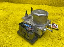 Блок abs NISSAN SERENA 2012/Цвет KBB 476601VA8E HFC26 MR20DD, передний