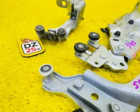 Ролик раздвижной двери TOYOTA