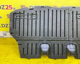 Пол багажника пластик TOYOTA