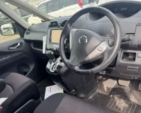 Молдинги на крыше NISSAN