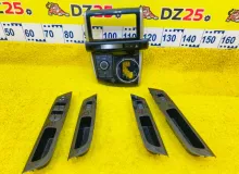 Консоль магнитофона TOYOTA WISH 2012/Цвет 202 5540668040 ZGE20W 2ZRFAE, передний