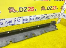 Накладка на порог TOYOTA WISH 2012/Цвет 202 7690268050C0 ZGE20W 2ZRFAE, передняя левая