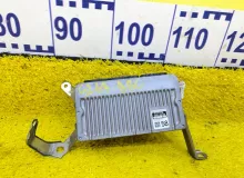 Блок управления двс TOYOTA WISH 2012/Цвет 202 8966168240 ZGE20W 2ZRFAE, передний