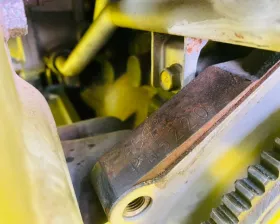 Двигатель MITSUBISHI