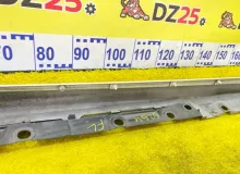 Накладка на порог TOYOTA WISH 2012/Цвет 070 7690268050A0 ZGE20W 2ZRFAE, передняя левая