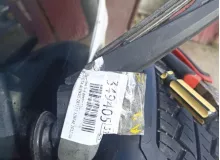 Дворник 5-й двери TOYOTA AVENSIS 2012/Цвет 1F7 8524105100 ZRT272 3ZRFAE, задний