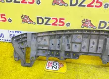 Защита бампера TOYOTA NOAH 2015/Цвет 070 5261828030 ZWR80G 2ZRFXE, передняя