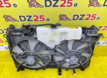 Радиатор основной TOYOTA NOAH 2014/Цвет 202 1640037280 ZRR85W 3ZRFAE, передний