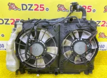 Радиатор основной HONDA VEZEL 2014/Цвет NH821M 1901051EJ01 RU3 LEB, передний