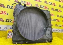 Радиатор основной TOYOTA TUNDRA 1999/Цвет 056 164000F020 UCK40L/UCK41L/UCK30L/UCK31L/VCK40L/VCK30L/GSK30L 2UZFE, передний
