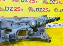 Балка под двс HONDA VEZEL 2014/Цвет NH821M 50200T7D023 RU4 LEB, передняя