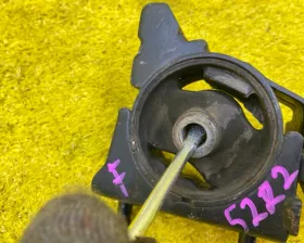 Подушка двигателя TOYOTA
