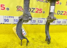 СТОЙКА ПАРА ЛЕВАЯ И ПРАВАЯ AUDI A6/C7 2014 4G0413031 4G2 CDNB, передняя
