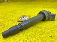 Катушка зажигания TOYOTA TUNDRA 2008/Цвет 040 90919A2003 USK56L/USK56/USK51L/USK50L/USK52L/USK55L/USK57L/GSK50/GSK51/GSK52/UCK50/UCK51/UCK52/UCK55/UCK57UCK56/UPK50/UPK51/UPK52/UPK55/UPK56/UPK57 3URFE, передняя