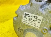 Компрессор кондиционера AUDI Q5 2012 8R0260797C 8RB CHJA, передний