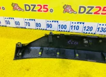Накладка на дверь багажника LEXUS CT200H 2011/Цвет 212 7680176020C0 ZWA10 2ZRFXE, задняя
