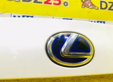 Накладка на дверь багажника LEXUS CT200H 2011/Цвет 077 7680176020A0 ZWA10 2ZRFXE, задняя