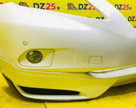 Бампер Toyota