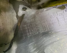 Бампер Toyota