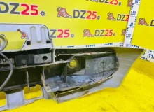 Бампер MITSUBISHI PAJERO 1997/Цвет W0HE MR776037 V45W/V25W 6G74, передний