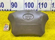 Подушка безопасности водителя TOYOTA LAND CRUISER С ЗАРЯДОМ|2000 4513060230E0 UZJ100W 2UZFE, передняя