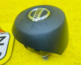 Подушка безопасности водителя Nissan
