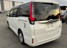 Шлейф-лента руля TOYOTA NOAH 2015/Цвет 070 8430812010 ZWR80G 2ZRFXE, передняя