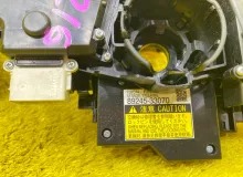Шлейф-лента руля TOYOTA NOAH 2015/Цвет 070 8430812010 ZWR80G 2ZRFXE, передняя