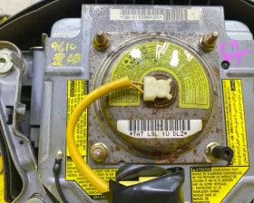 Подушка безопасности водителя Toyota